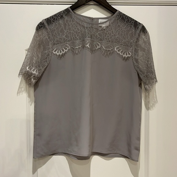 Cami NYC grey silk blouse with lace - Picture 2 of 4